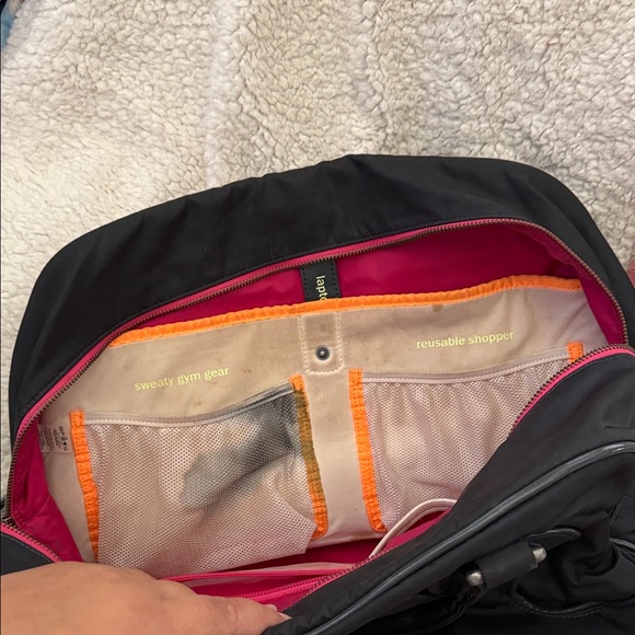 lululemon athletica Black Women's Gym Bag - Picture 6 of 7